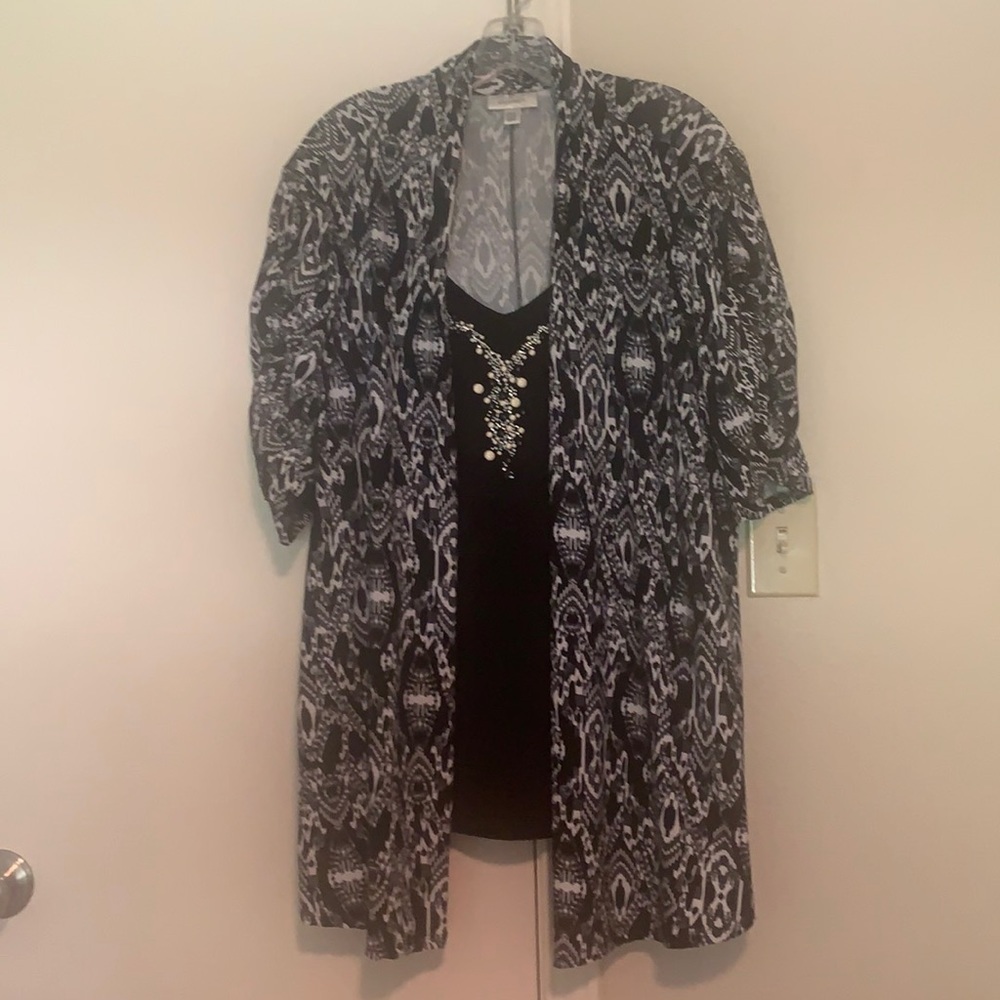 Dressbarn layered look top size 22/24.